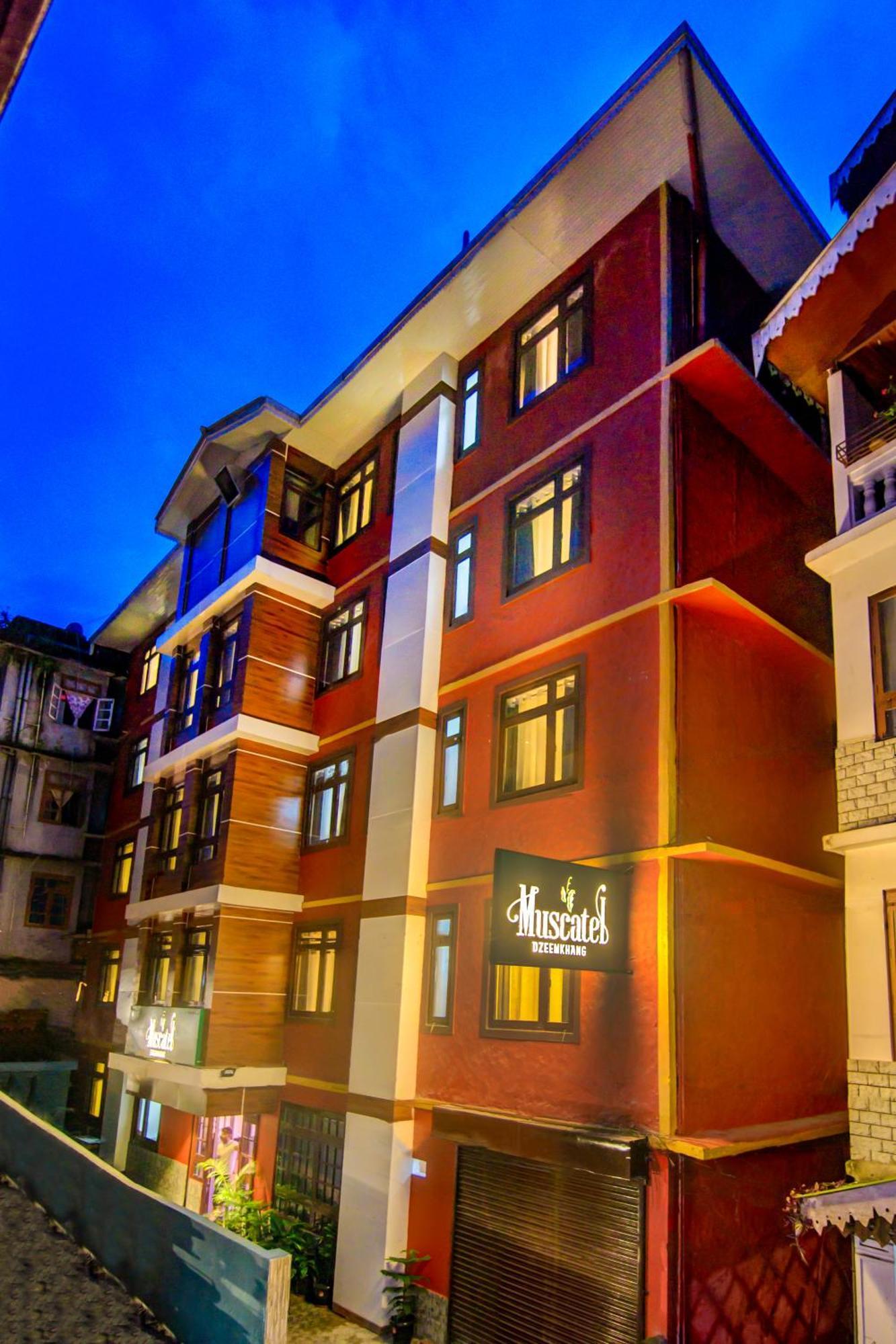 Muscatel Central Hotel - Dzeemkhang Gangtok Exterior foto
